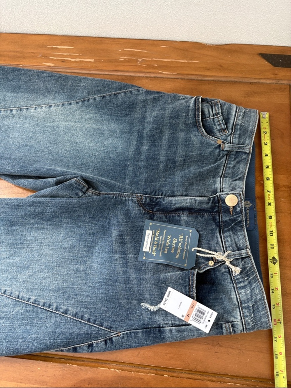 Democracy NWT AbSolution Skirise Wide Leg Distressed Blue Jeans Size 12 - Picture 5 of 16
